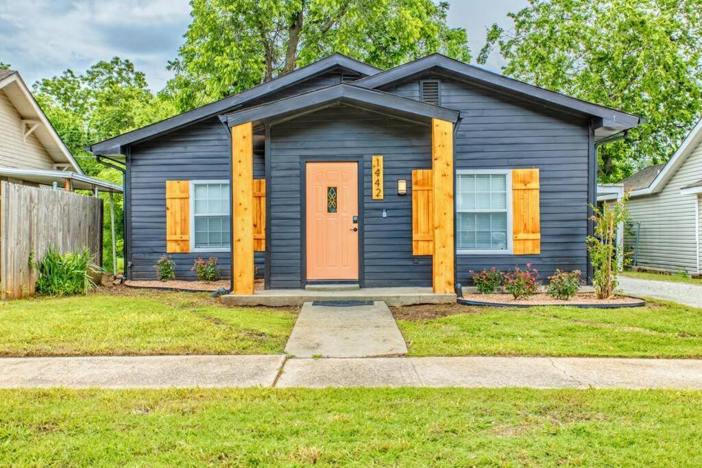 The Arches Walk To Western Ave District Villa Oklahoma City Exterior photo